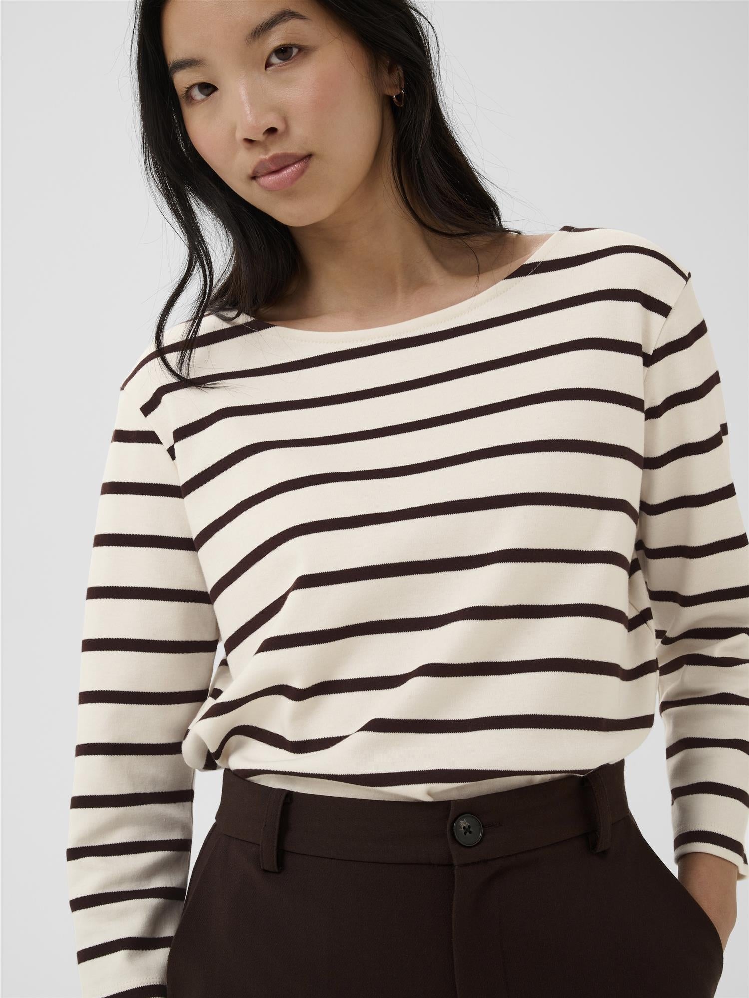 Nela PW TS, White/Brown