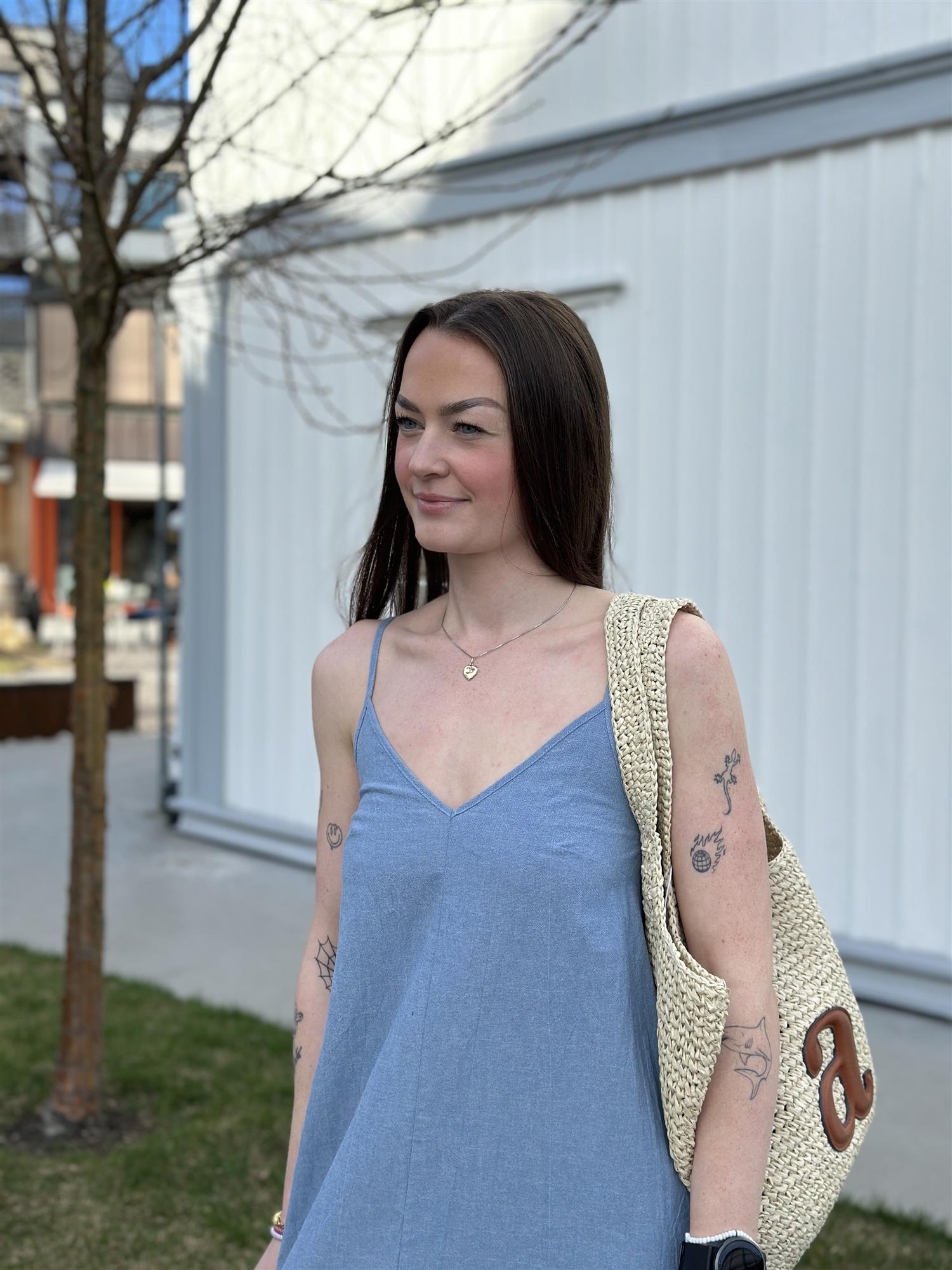 LENNON 4, Dress