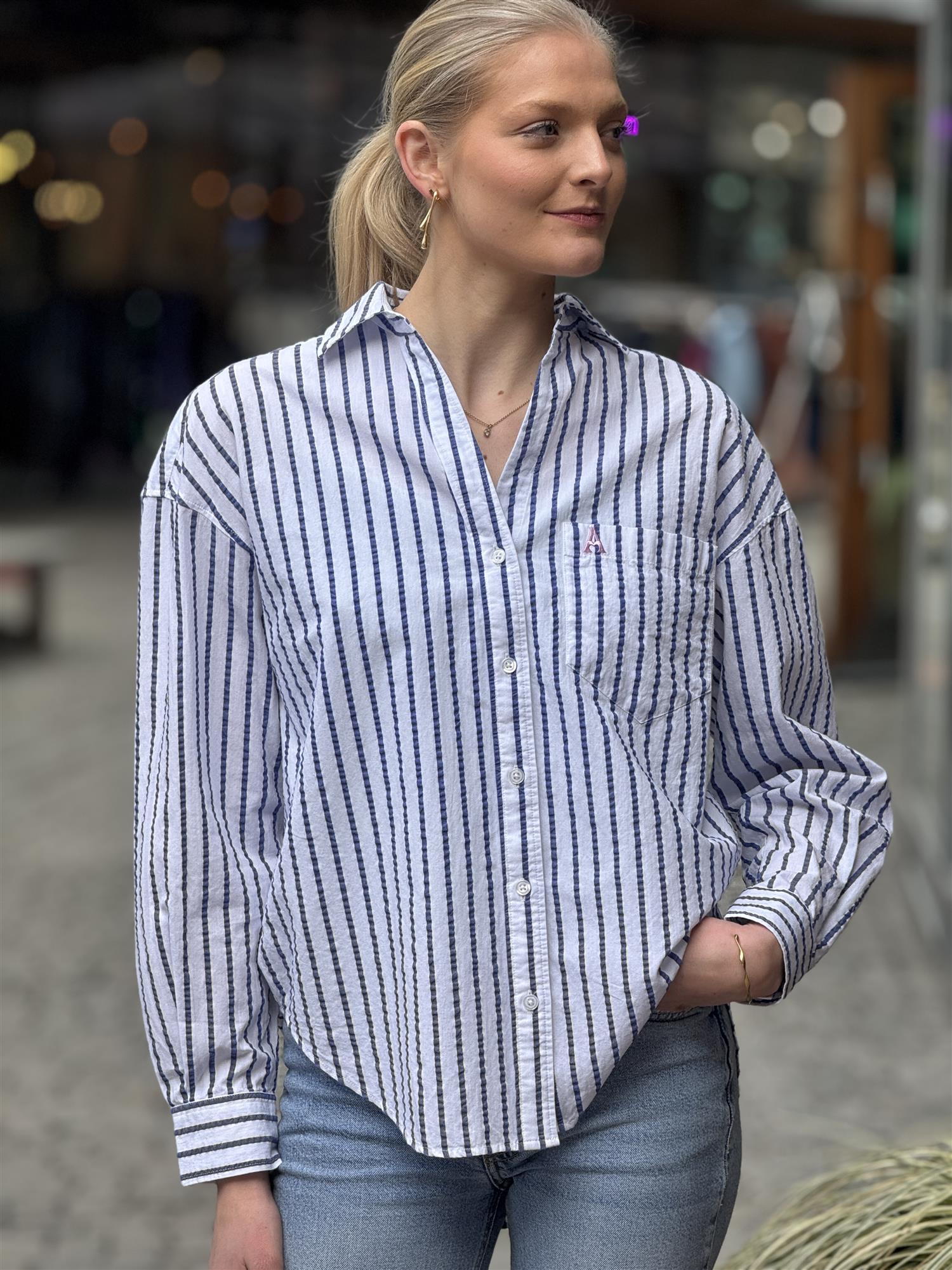 Venice Seersucker Butcher Stripe