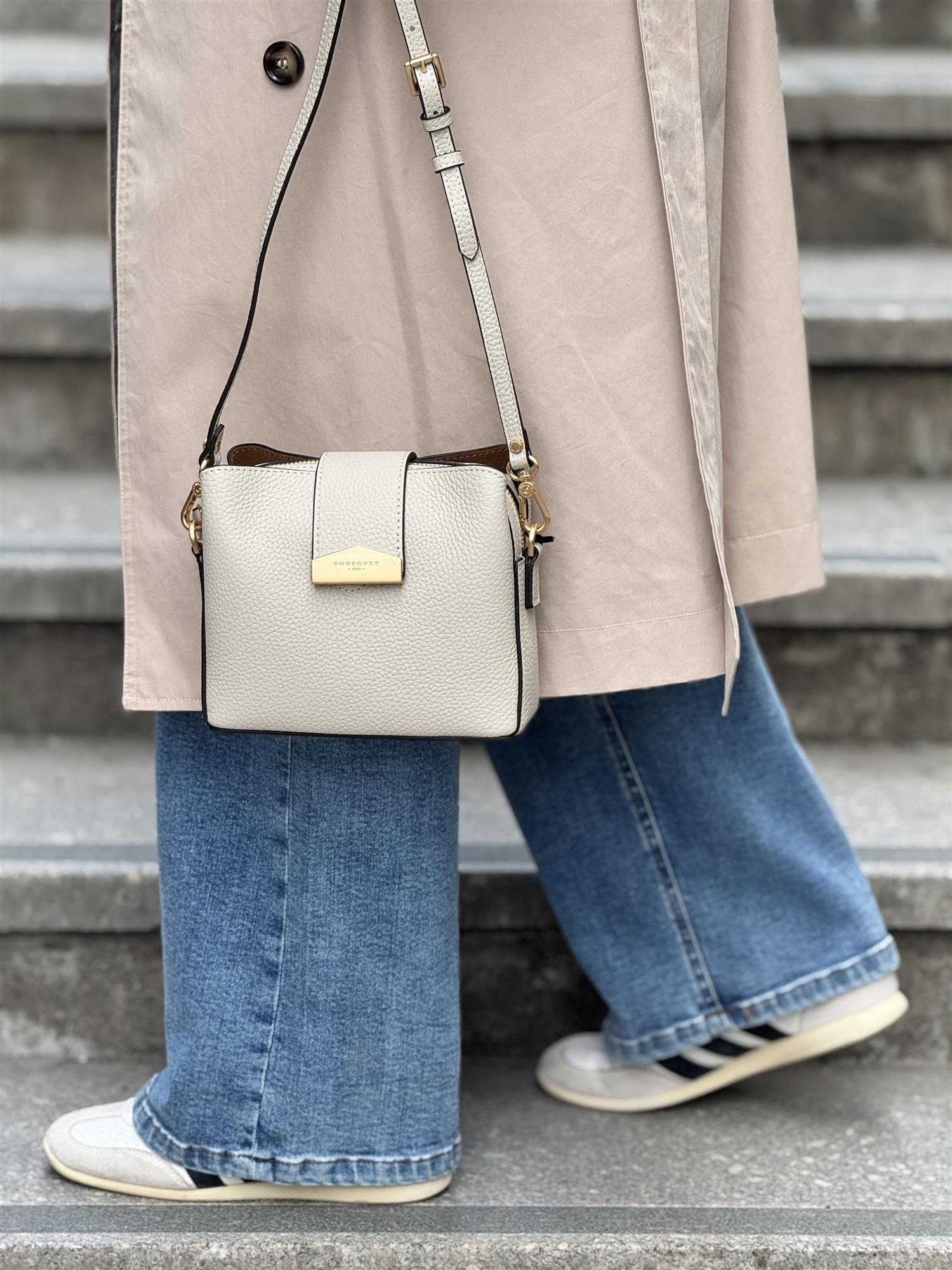 Cavalcade Small, Beige