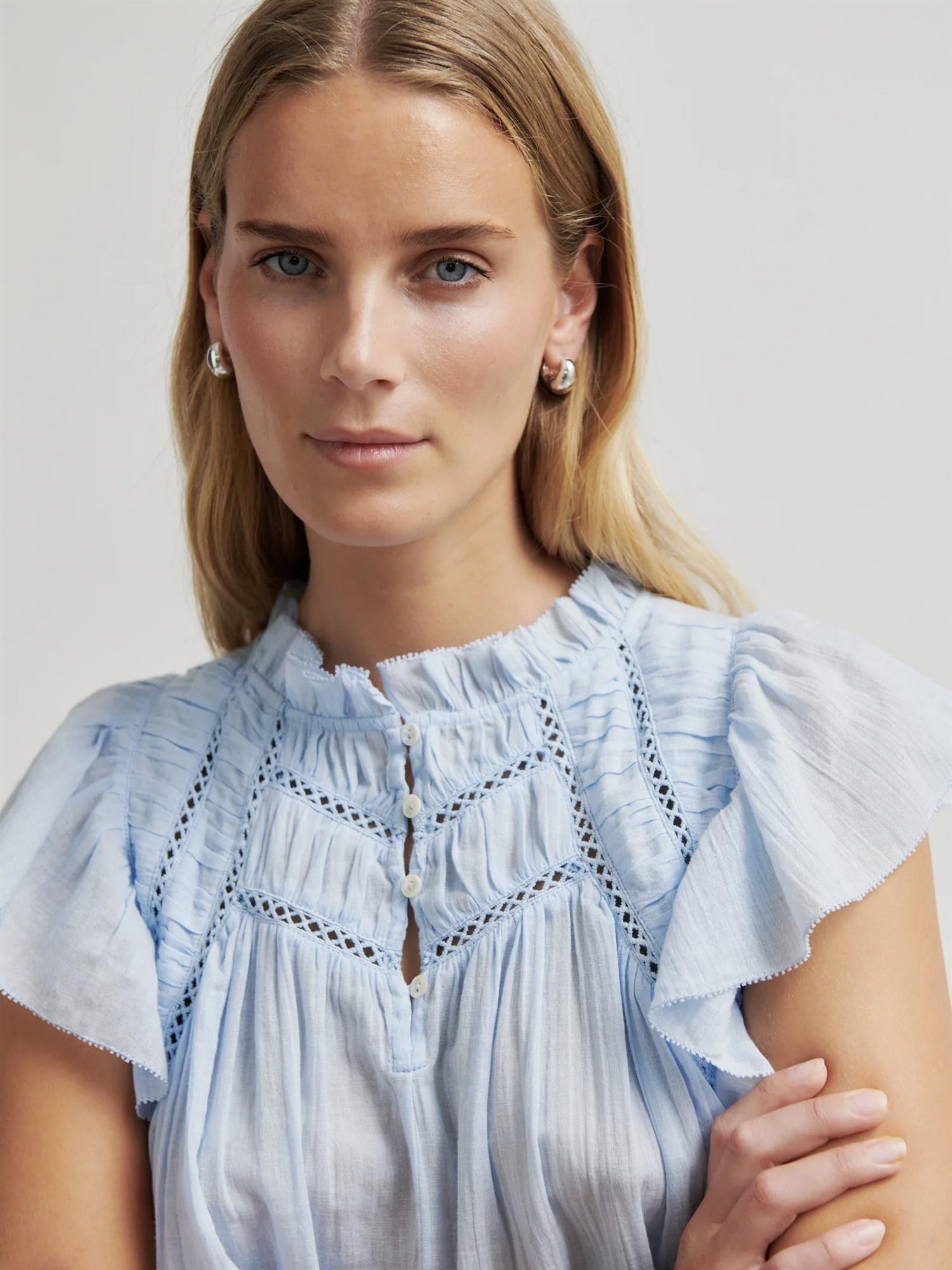 Gaya Top
