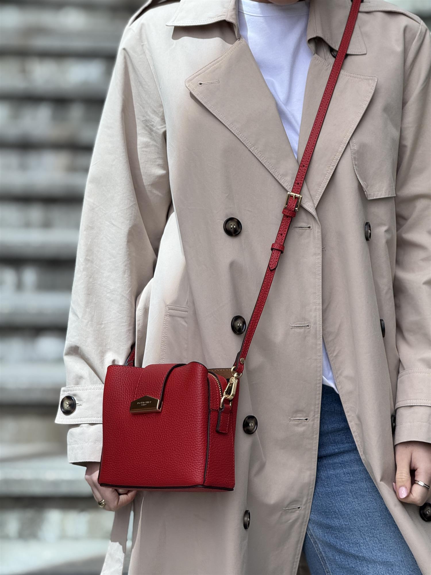 Cavalcade Small, Red