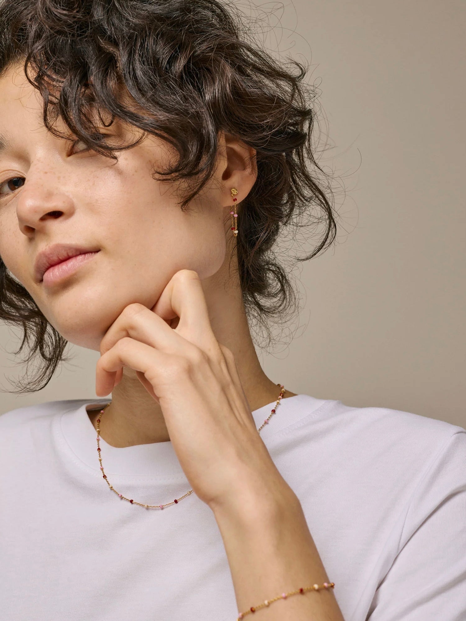 Earring Lola, Rosie