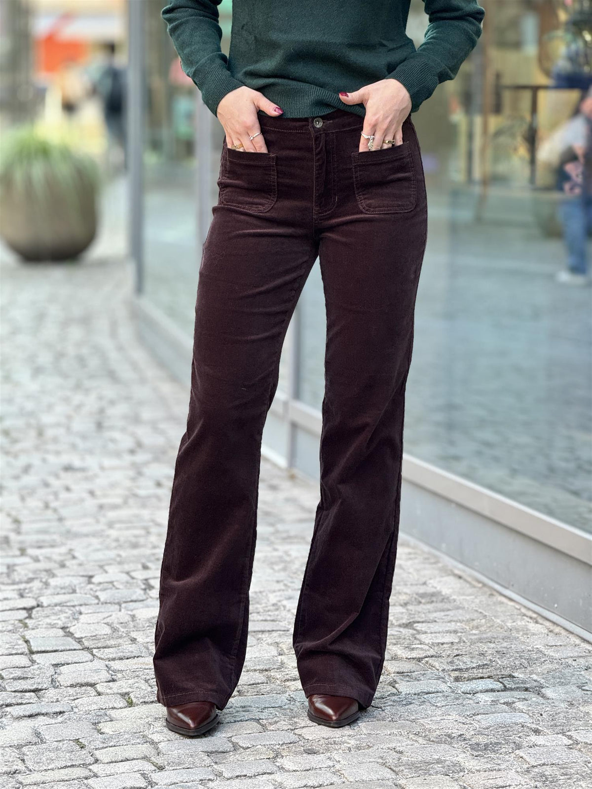 Jaya Bootcut Jeans, Chocolate