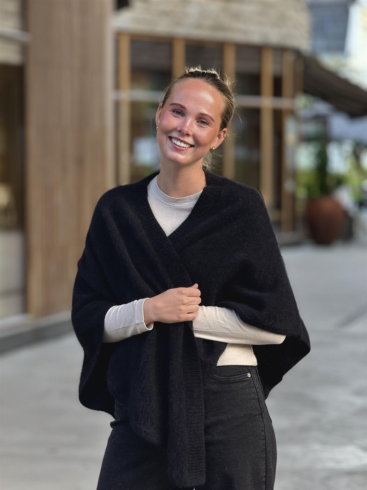 SANNE sjal, Black