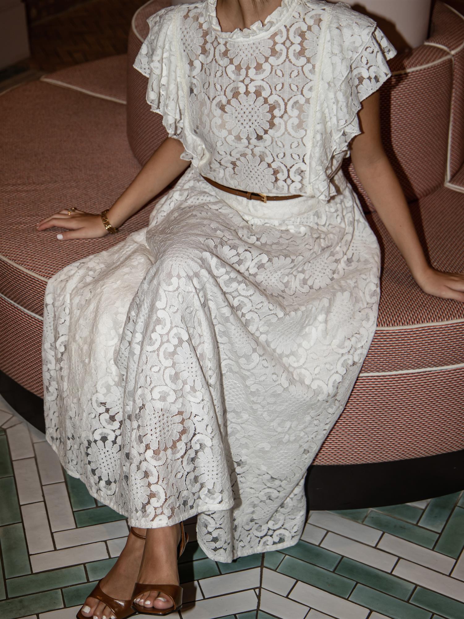 Emilie Top, Chantilly Lace
