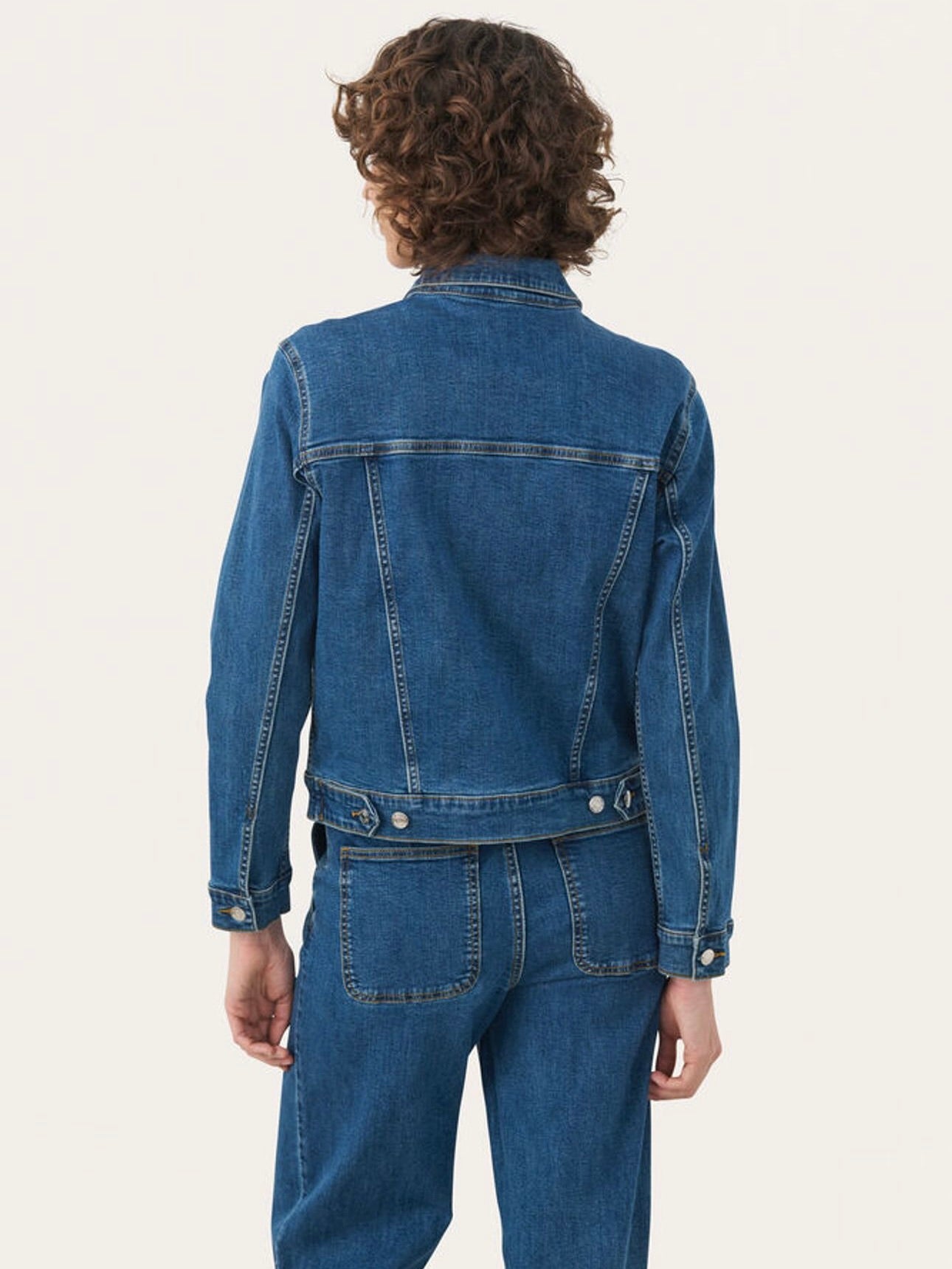 Nicholia, Denim Jacket