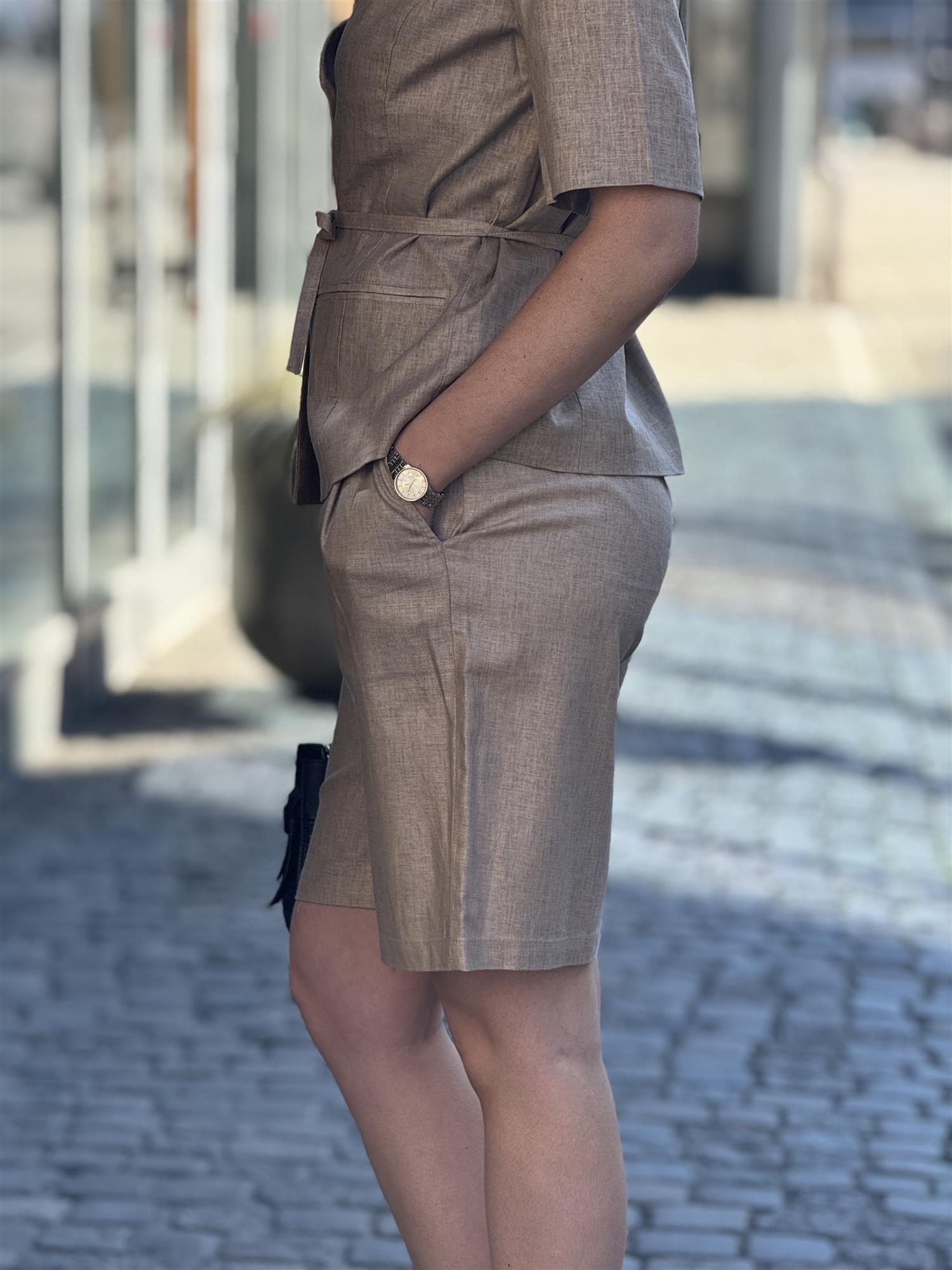 LR-RIOT 1 Short, Taupe