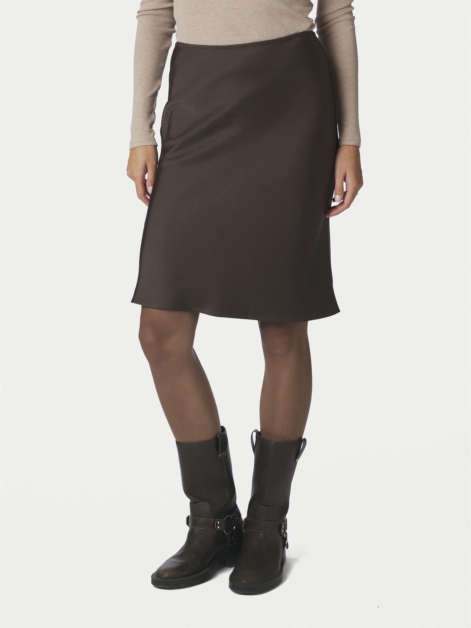 Mindie Heavy sateen Skirt, Dark Brown