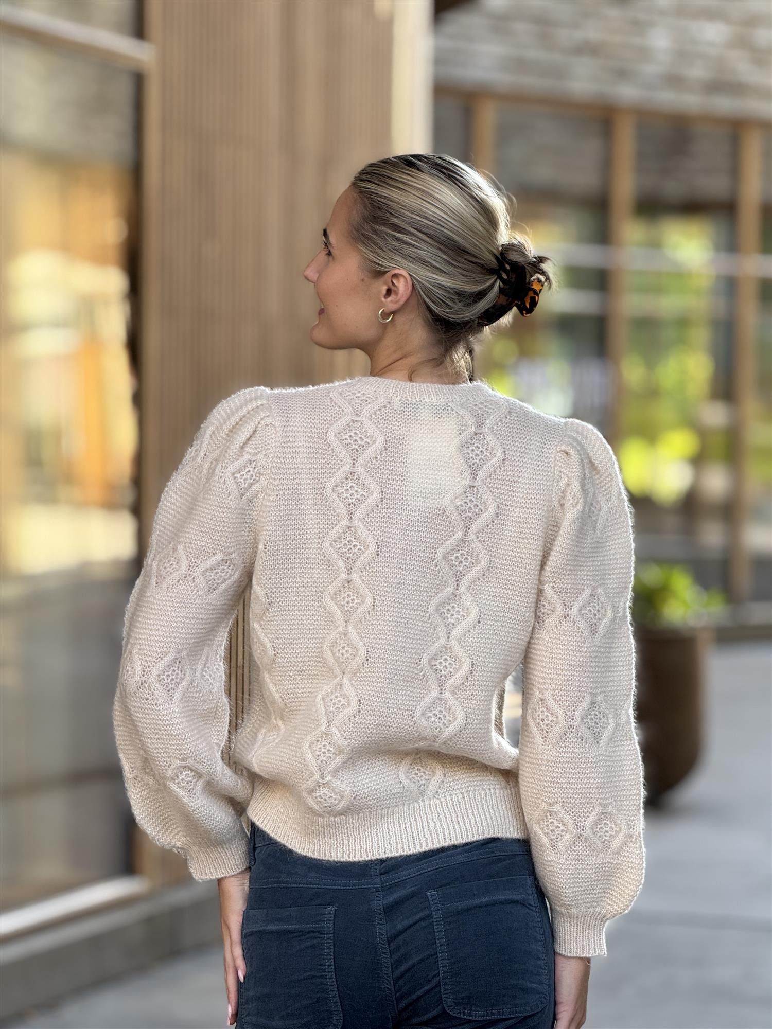 Emmy Cardigan, Winter White