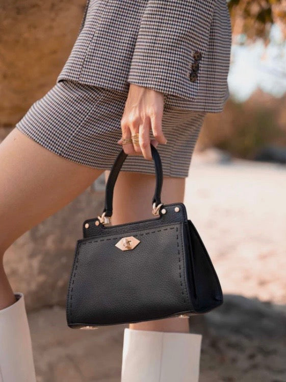 Trianon small, Black