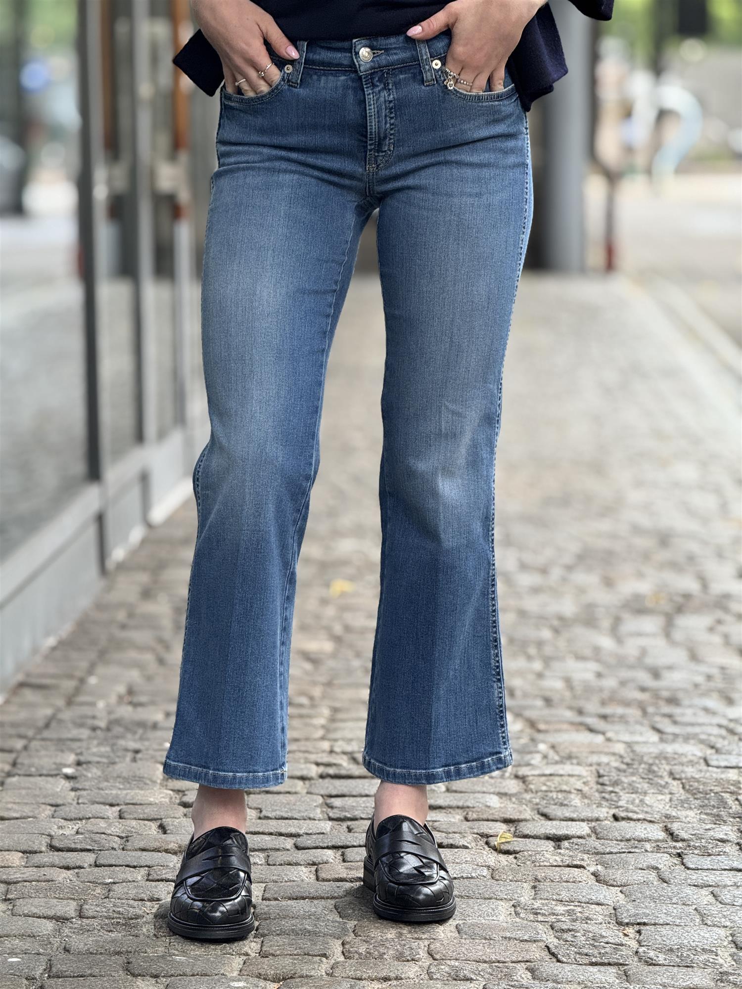 Francesca, Blue denim