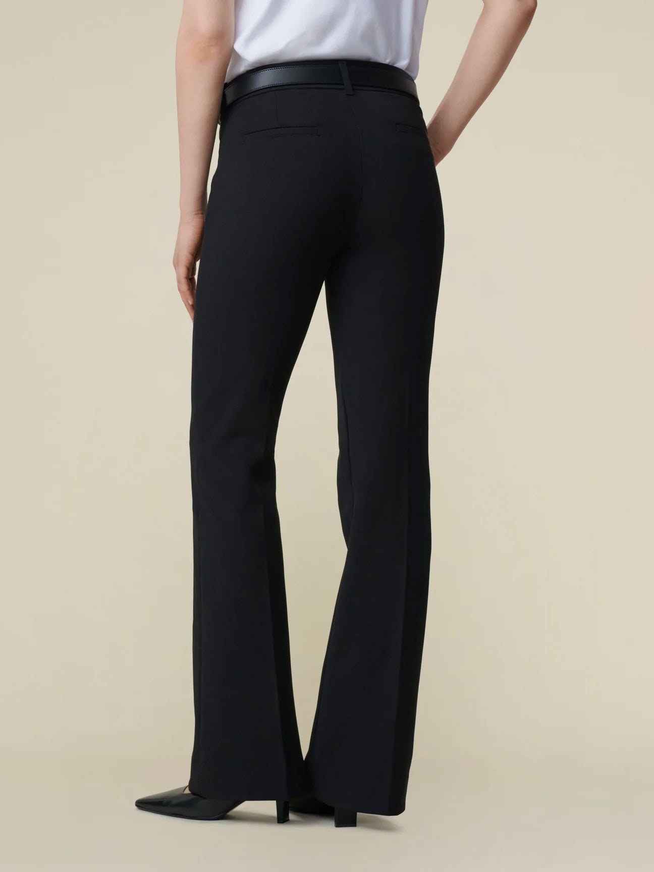 Silvia Suple, Roble Wool, Black
