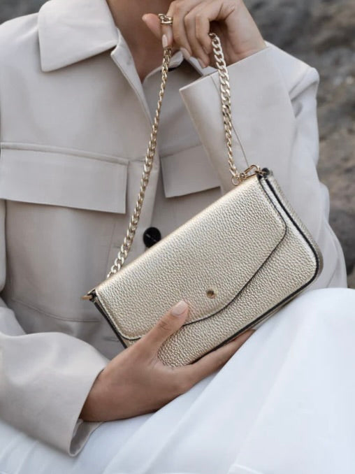 Club Clutch, Gold