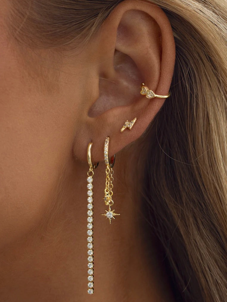 Winny - Crystal Stars on Chain Hoop Earrings