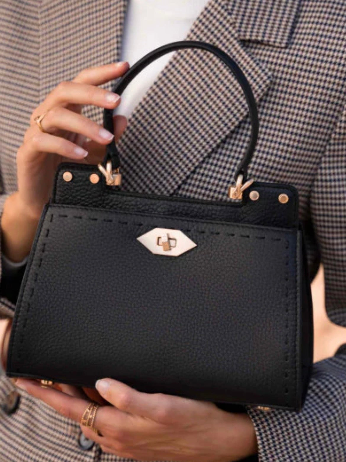 Trianon small, Black