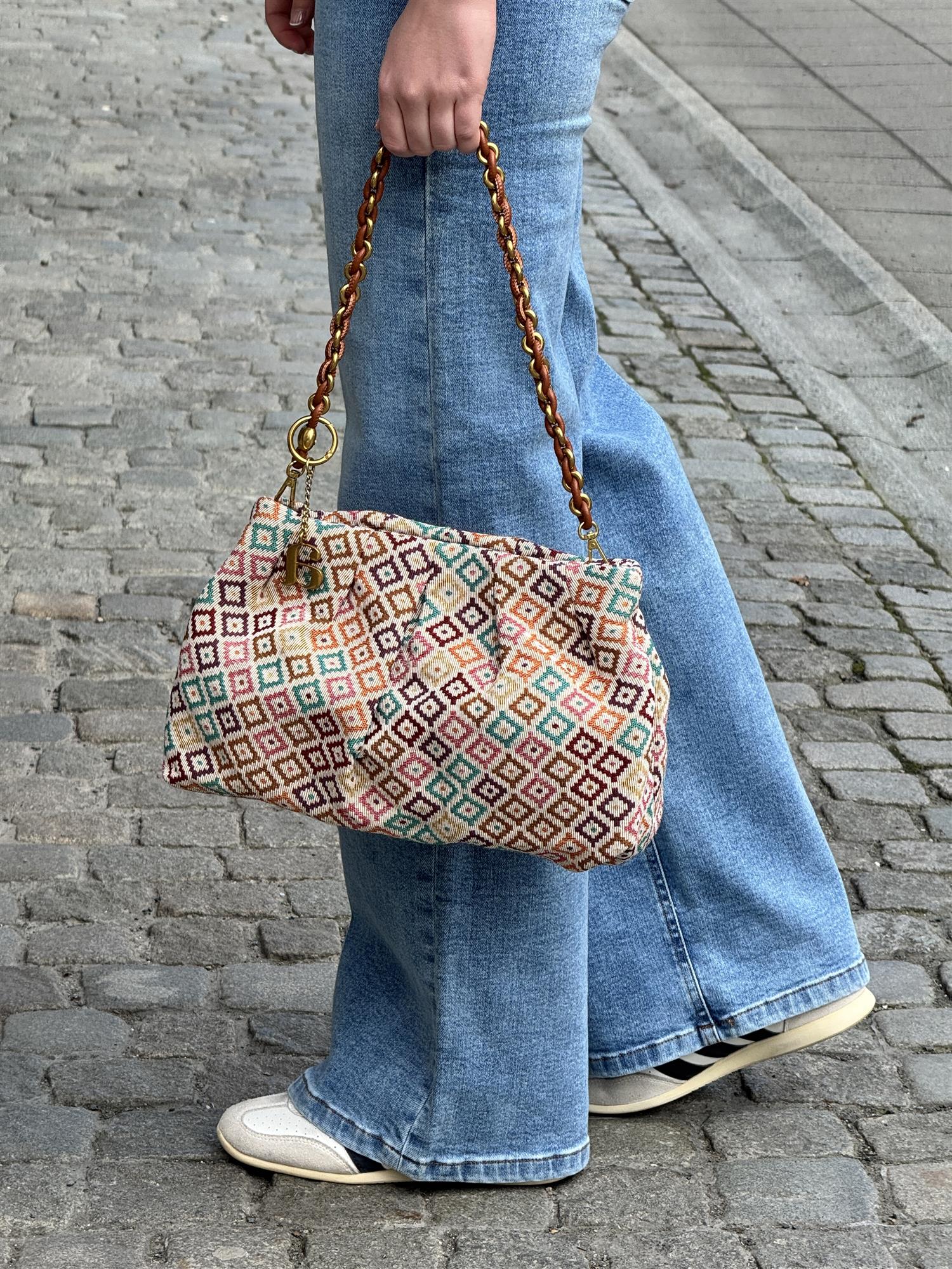 Maxime Jacquard, Brown