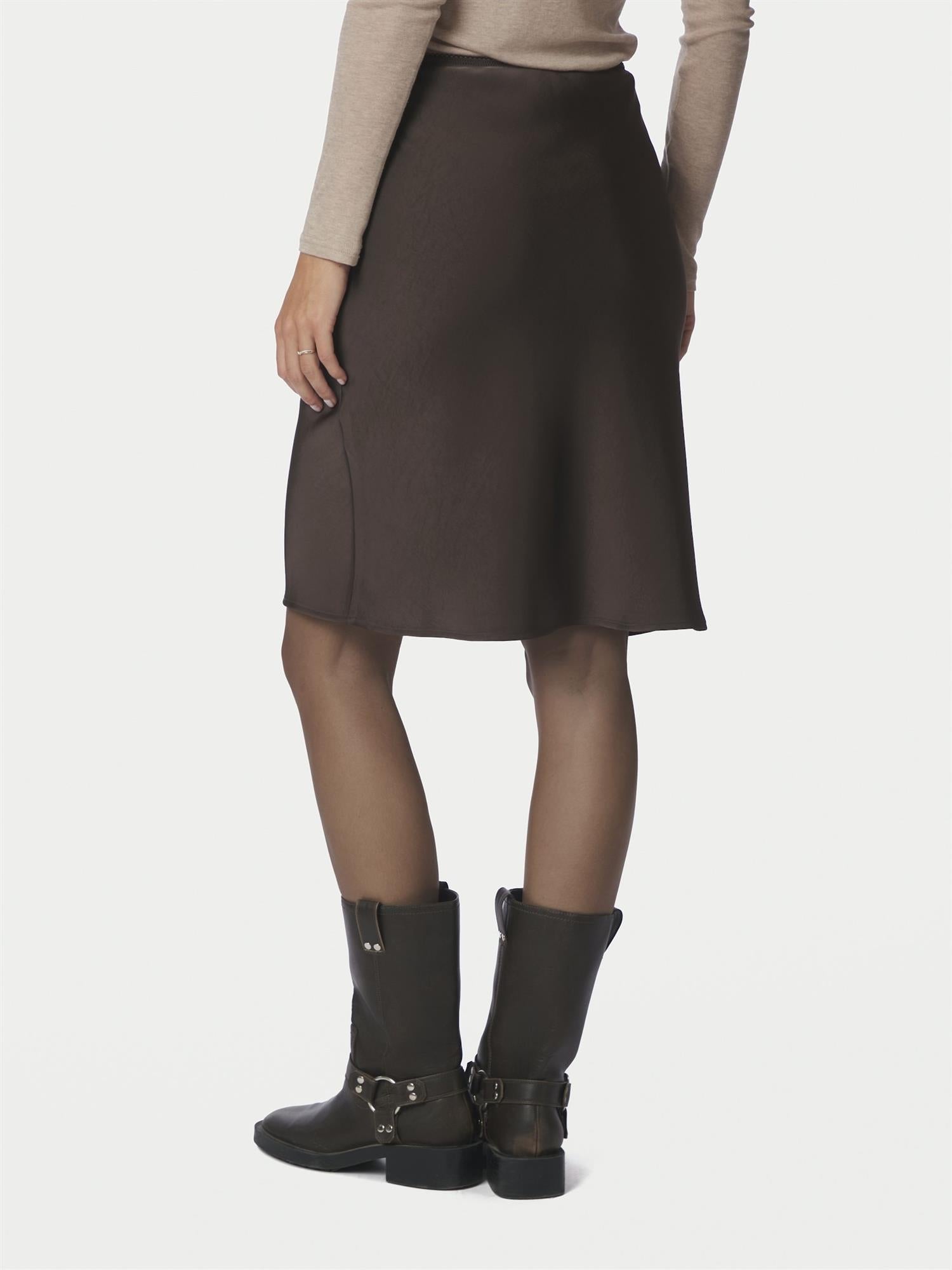Mindie Heavy sateen Skirt, Dark Brown