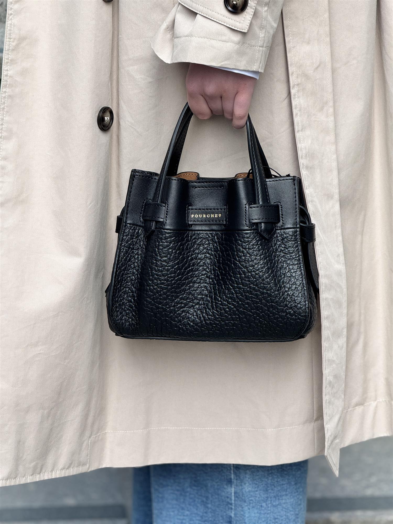 Blossom Small, Black