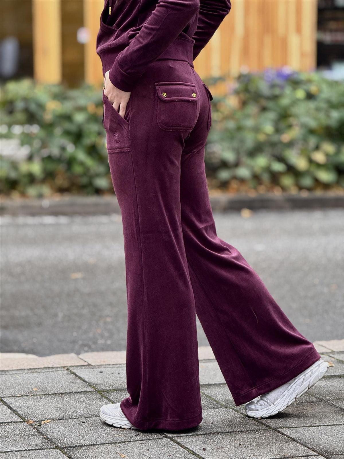 Layla Low Rise Pocket Gold, Winetasting