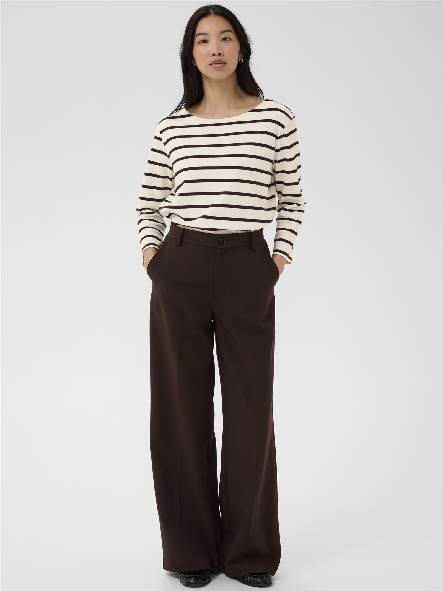 Nela PW TS, White/Brown