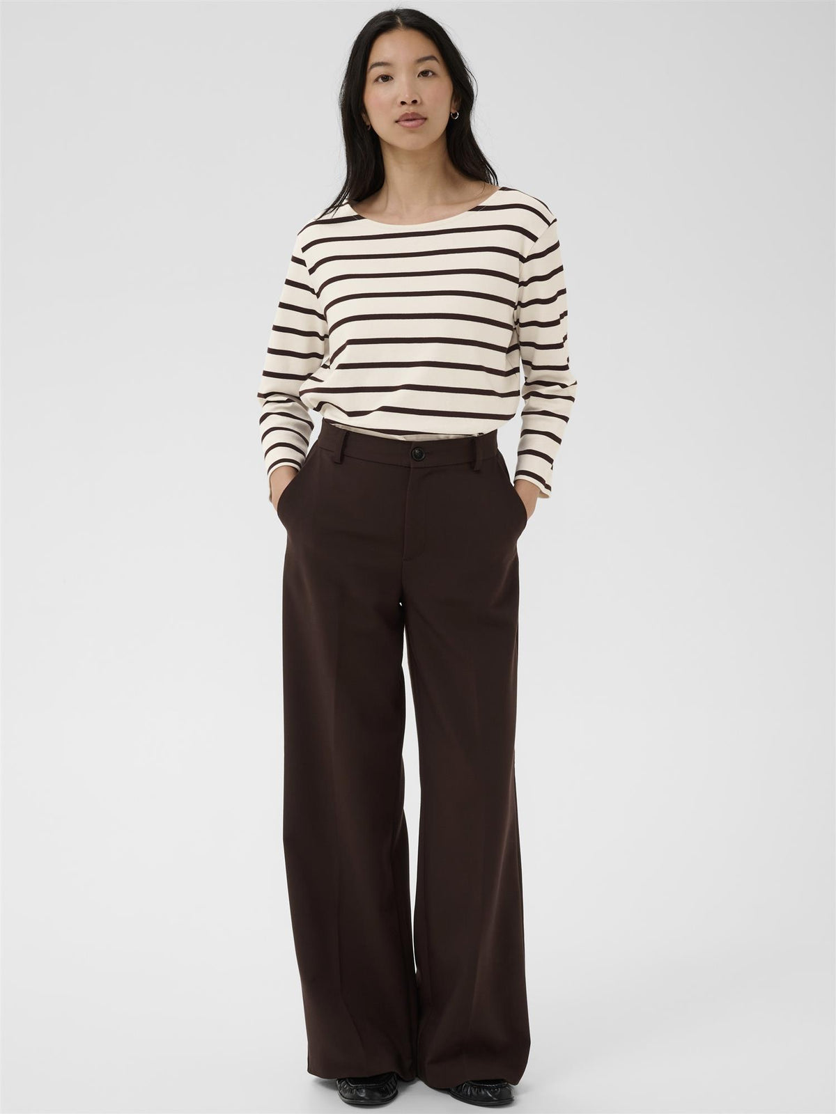 Nela PW TS, White/Brown