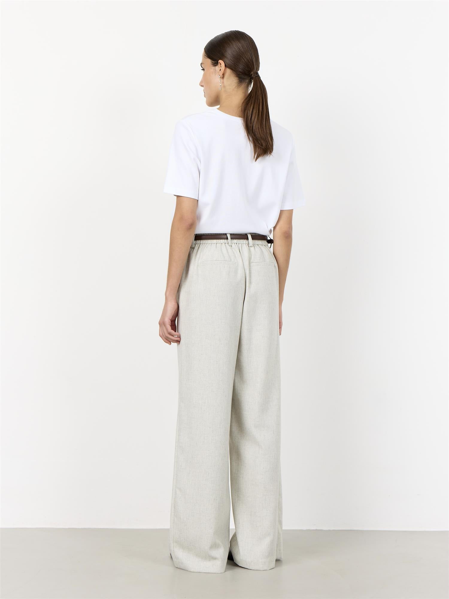 LR-PALOMA 2, White