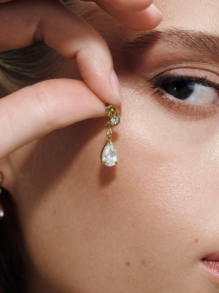 Roslyn - Crystal Stud Earrings Stainless Steel - Gold