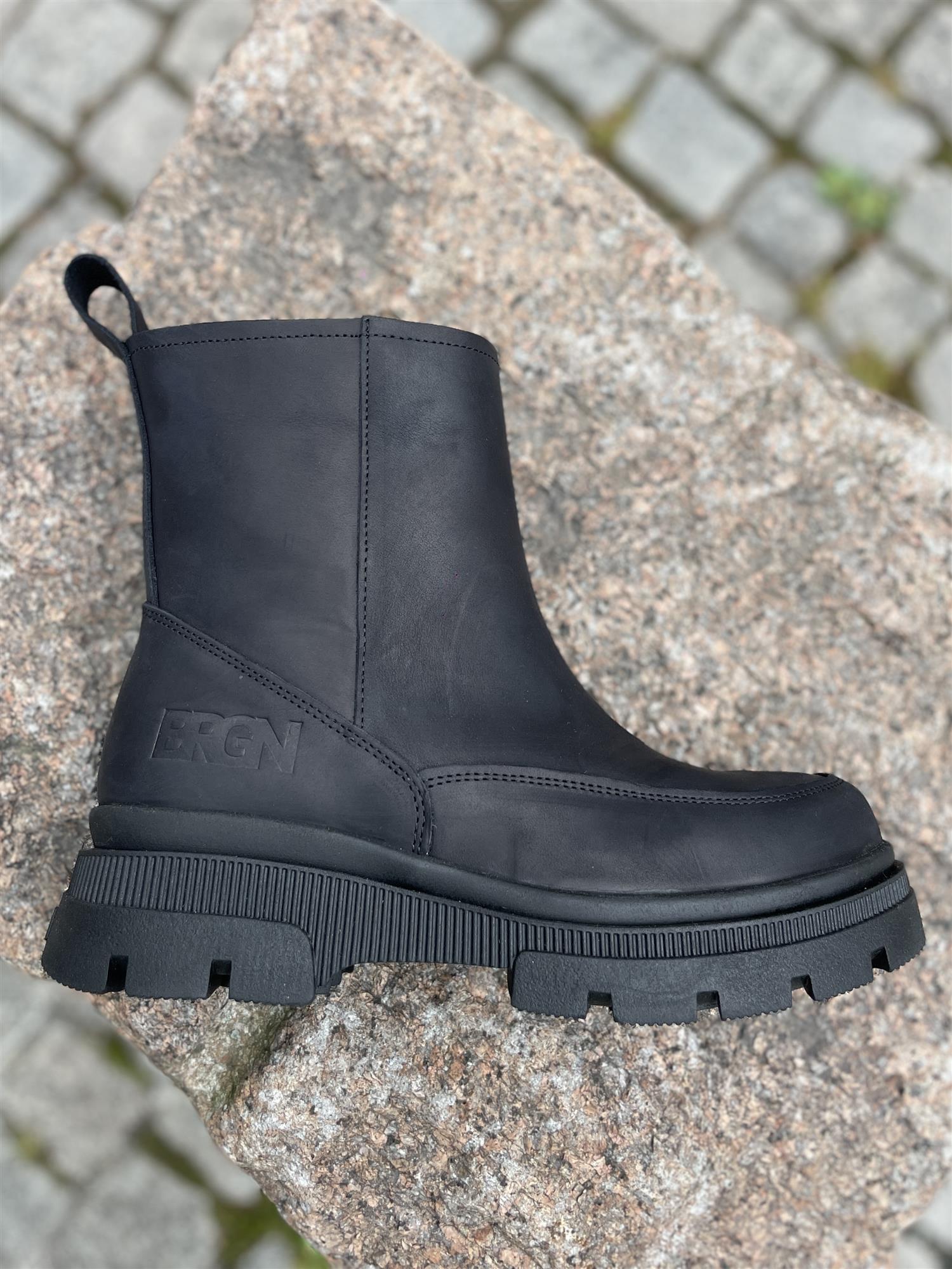 Pile Slip-in Boots