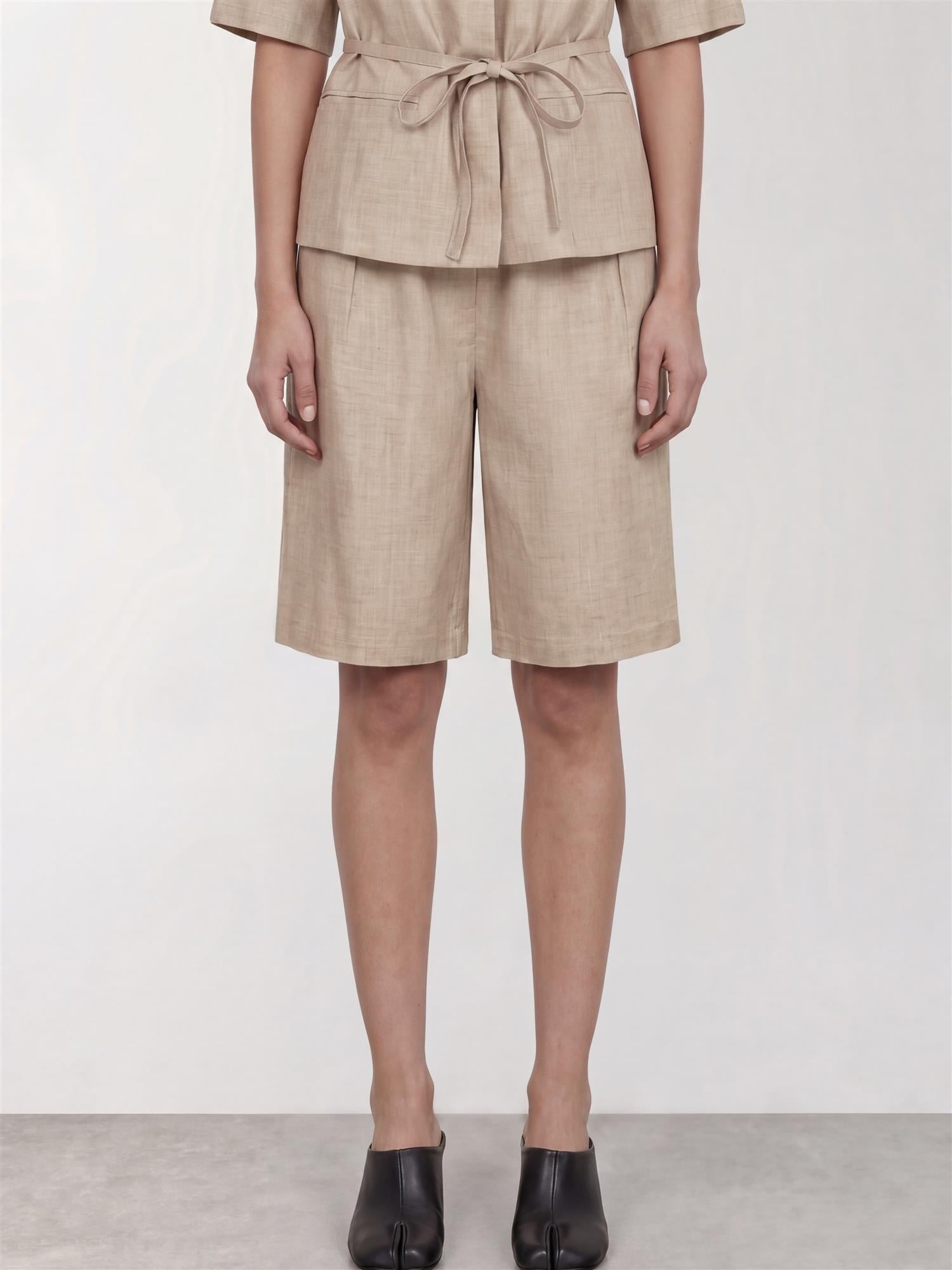 LR-RIOT 1 Short, Taupe