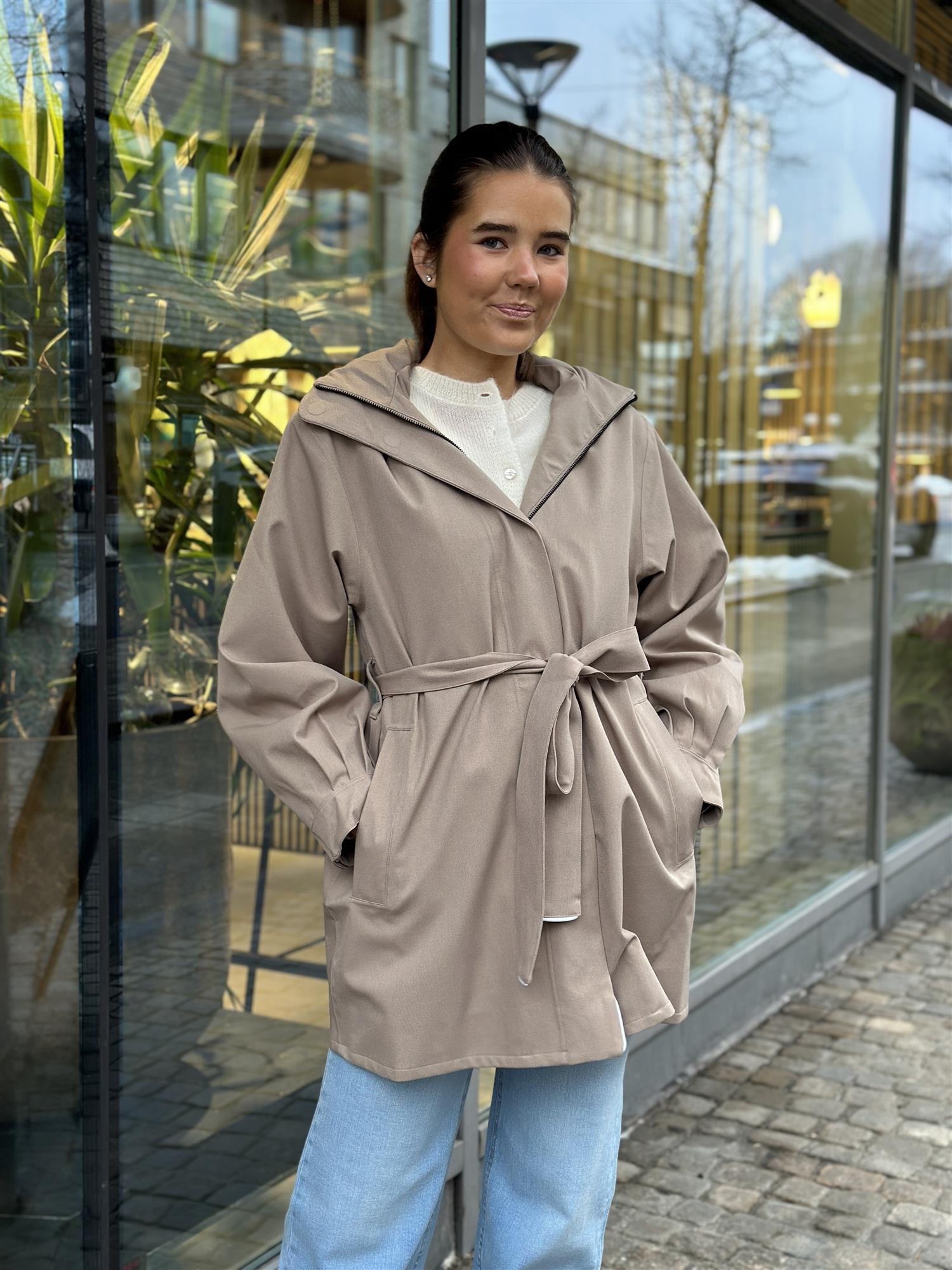 Rossby Coat, Taupe