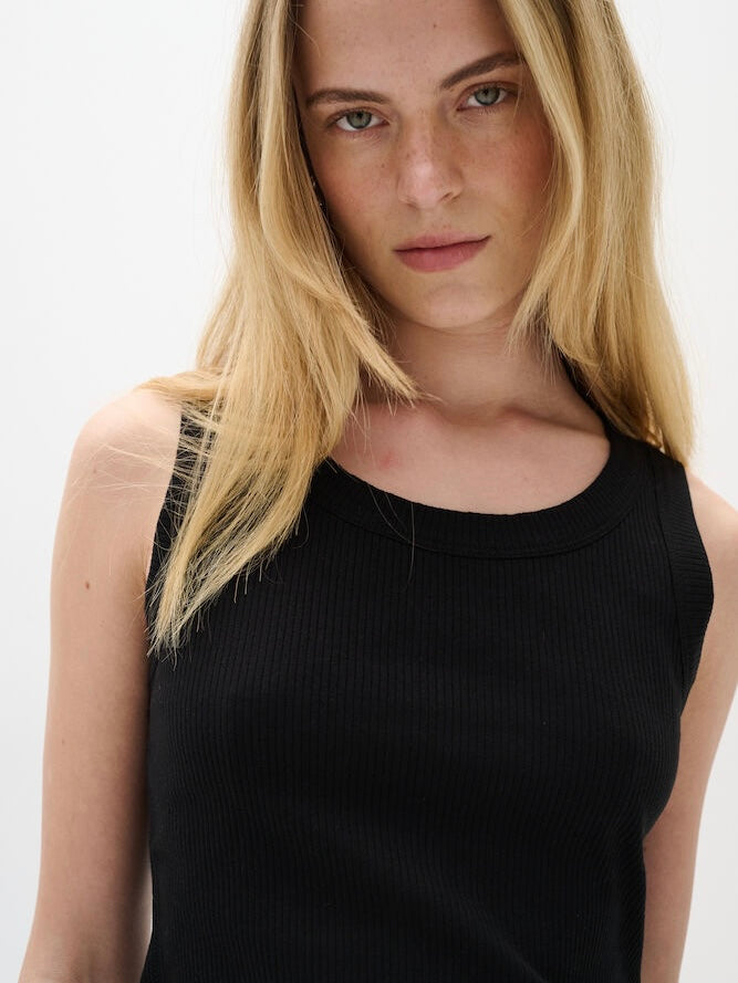 Dagna IW Tank, Black