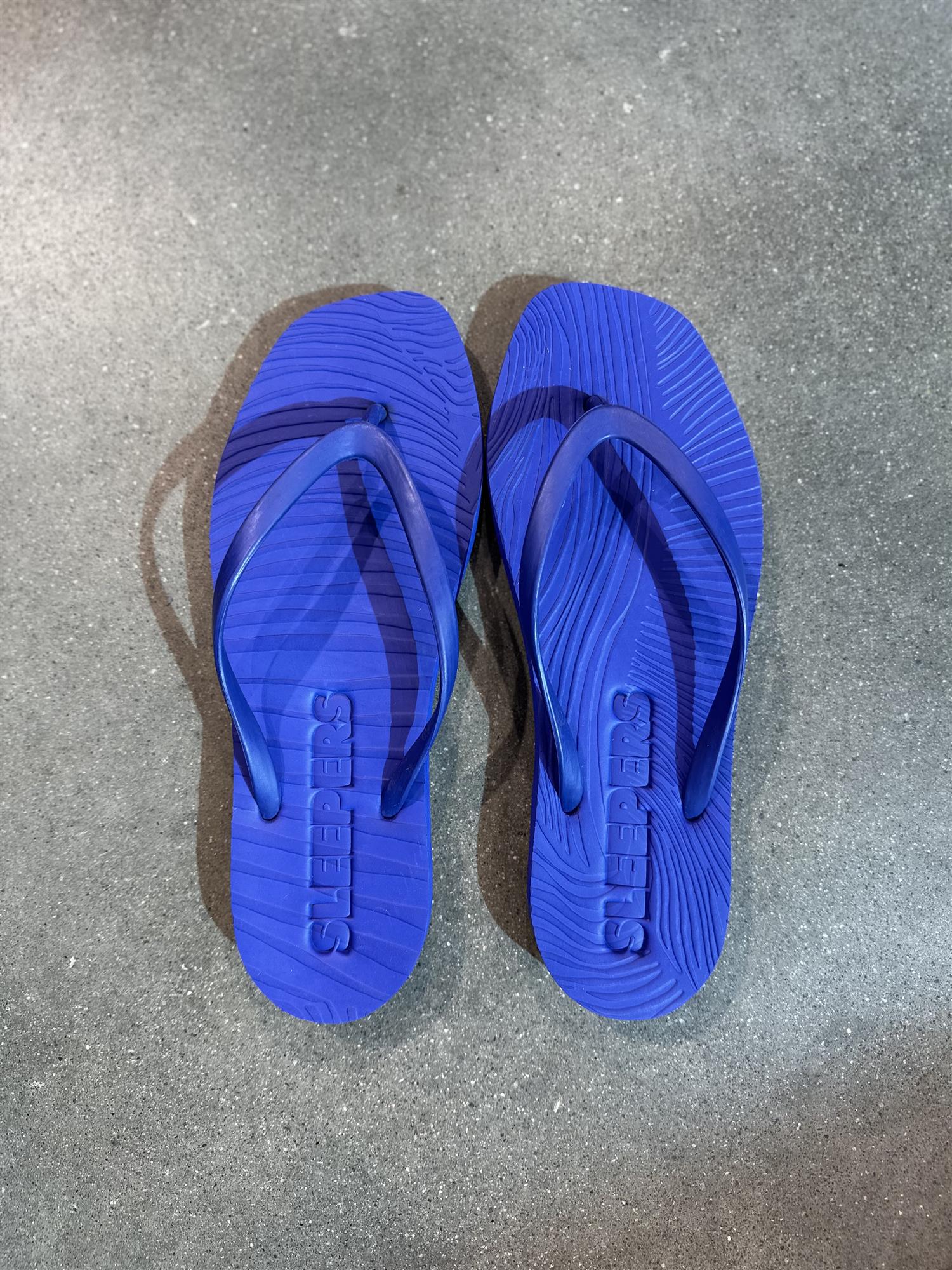 Tapered Sleepers, Luminous Blue