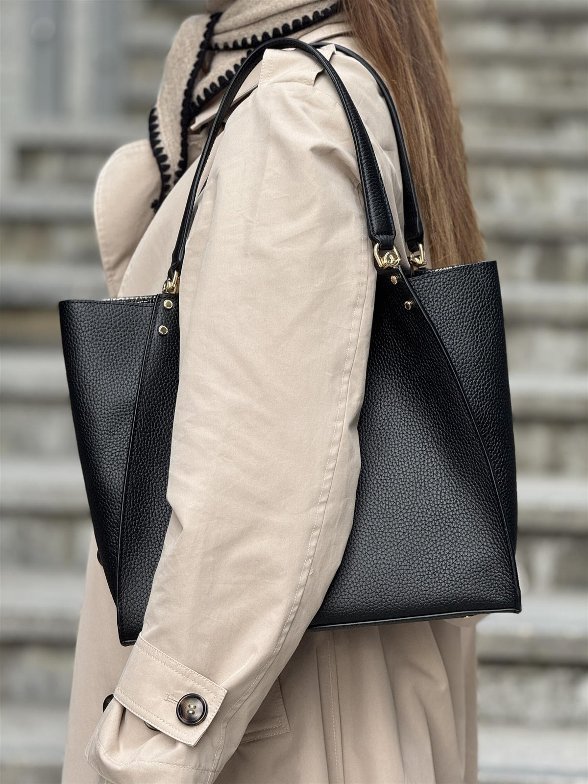 Hebdo shoppingbag Large, Black