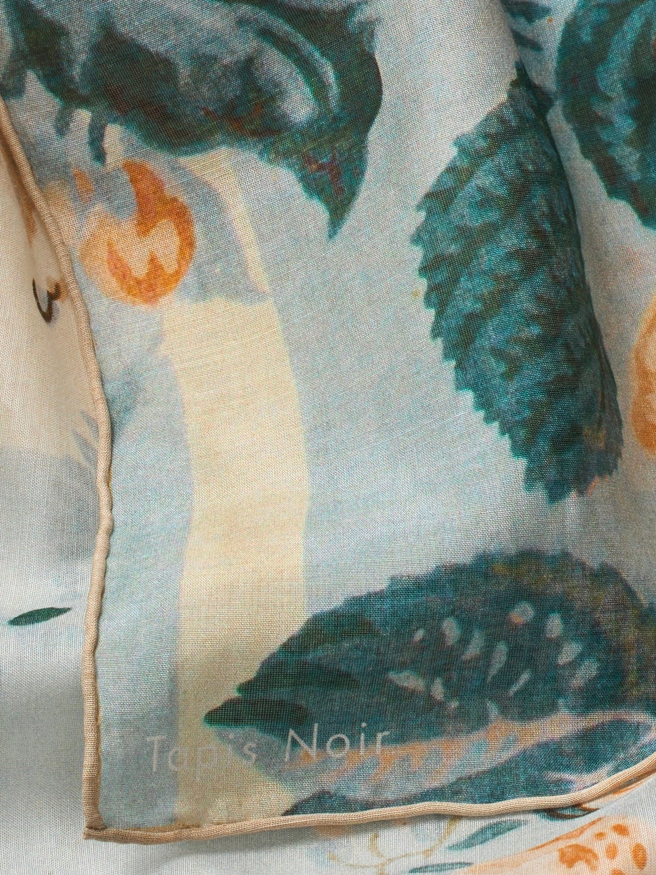 Light Small Elaine Scarf