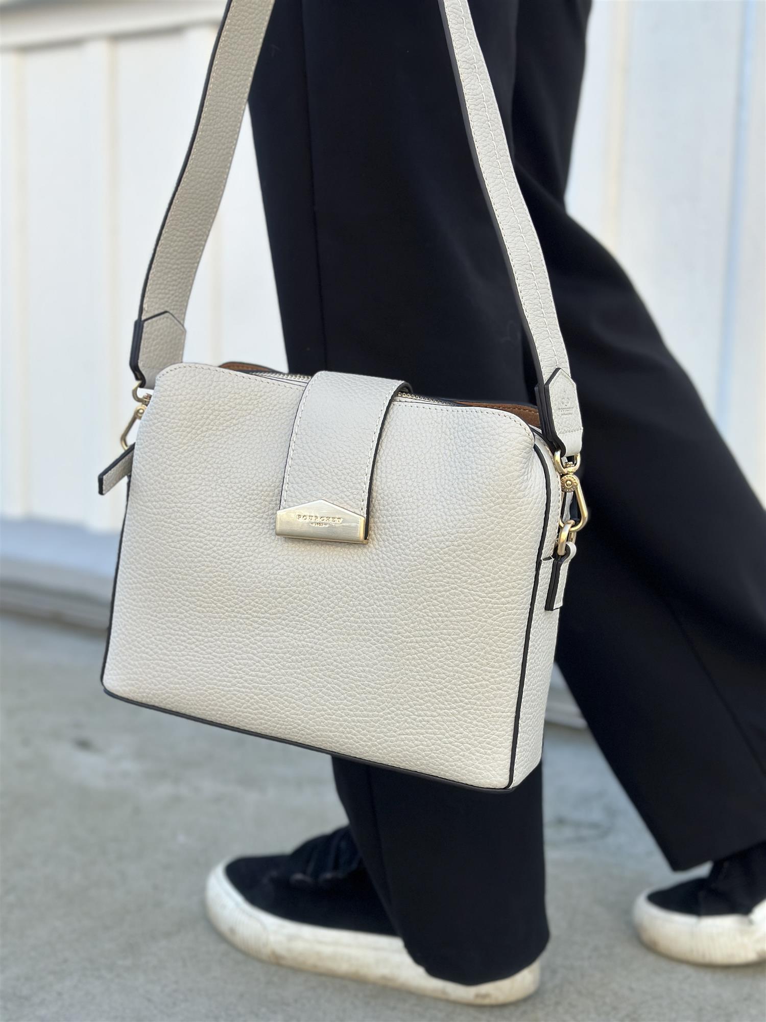 Cavalcade Large, Beige