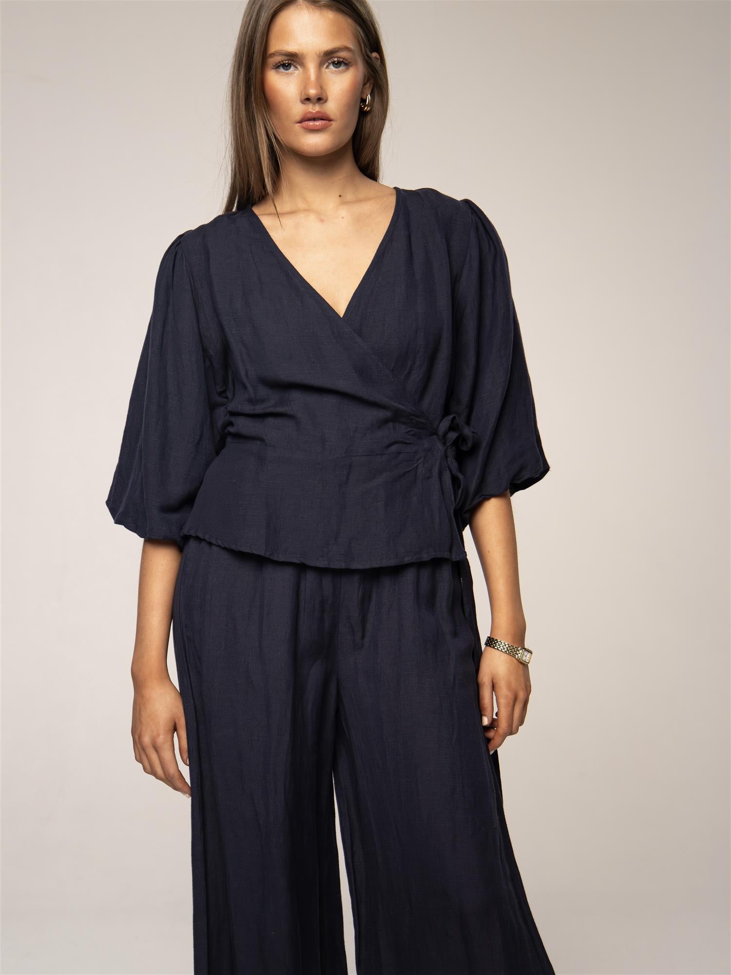 Nelli Wrap Top, Sailing Blue Linen