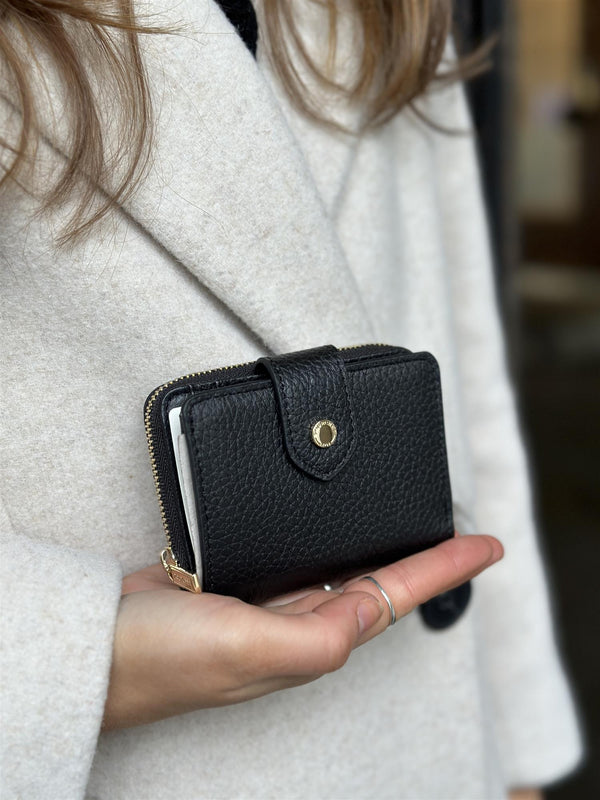 Club Wallet, Medium, Black
