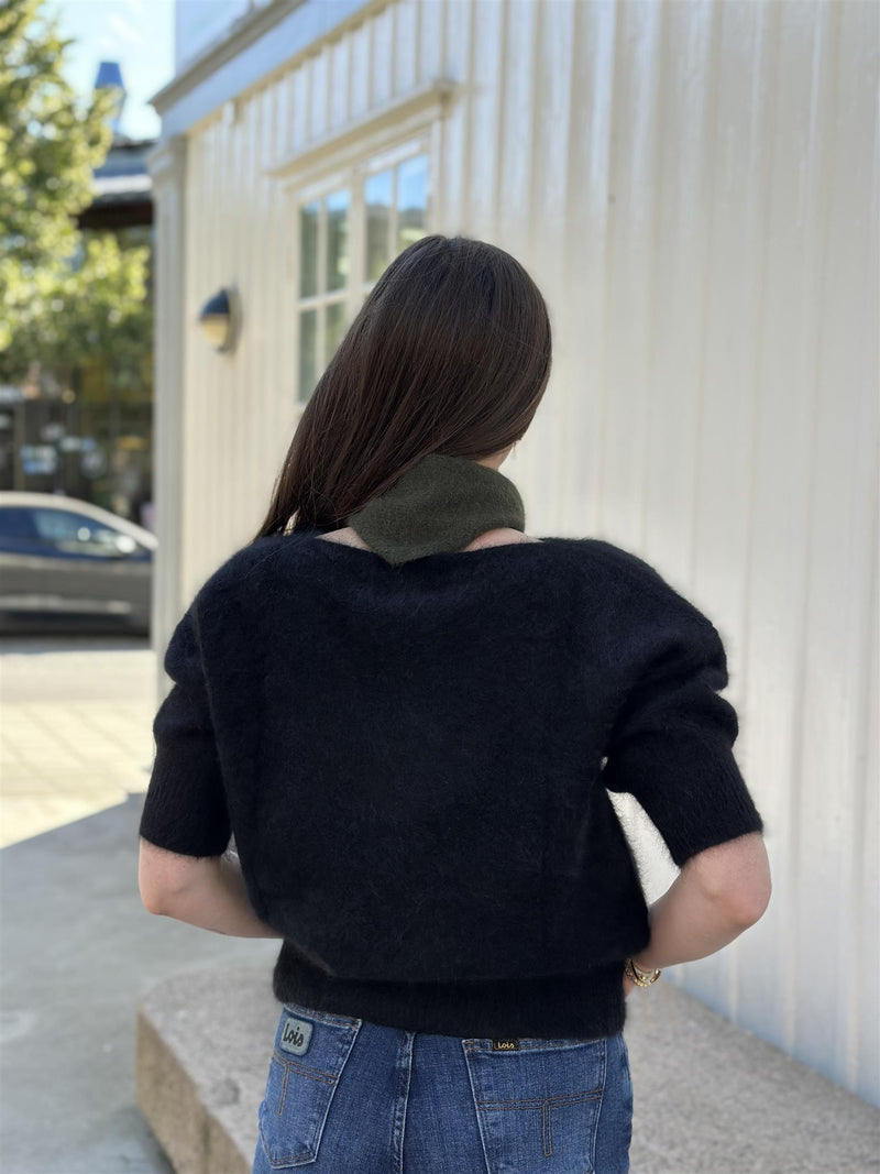 MOI Pullover, Black