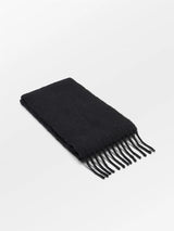 Solid Yuta Scarf, Black