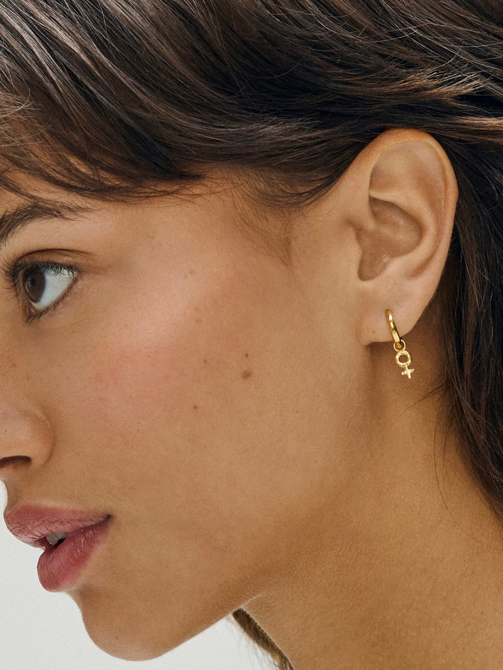 Charm, Feminine Power