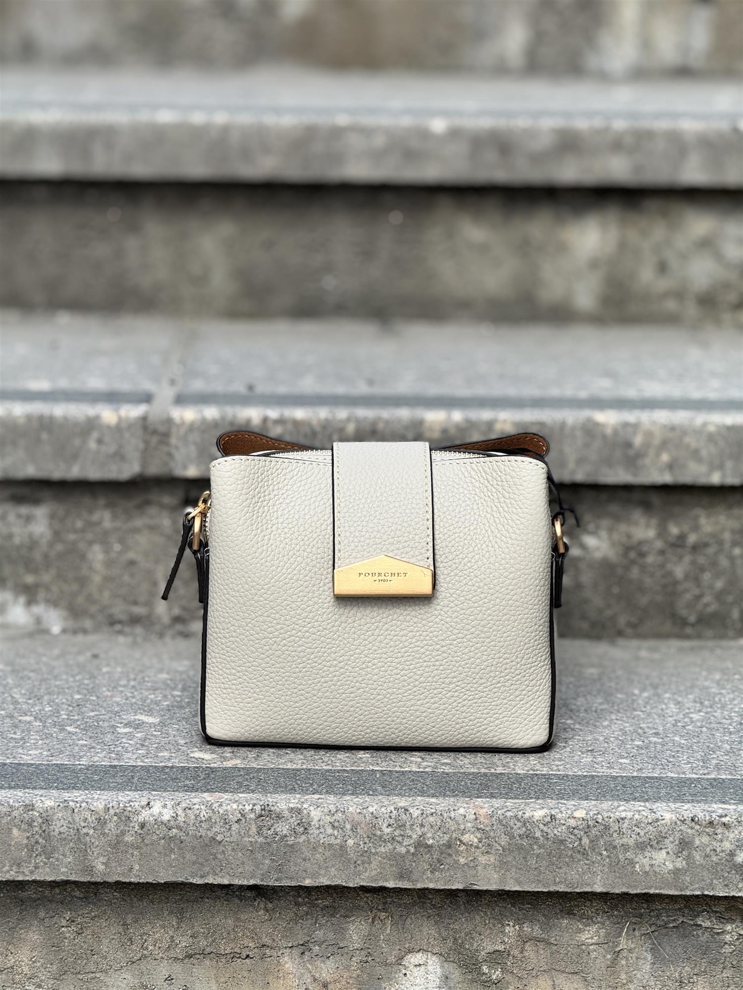 Cavalcade Small, Beige