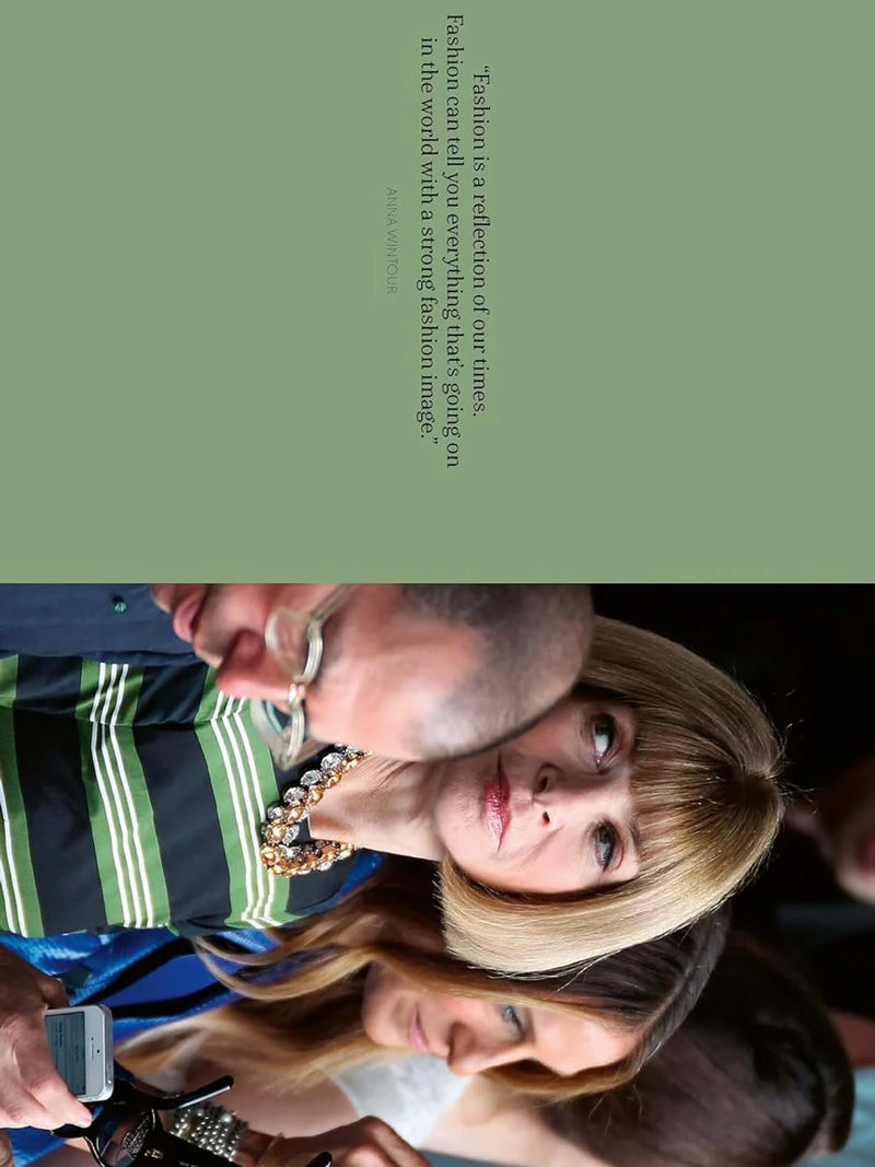 New York - In Fashion Book