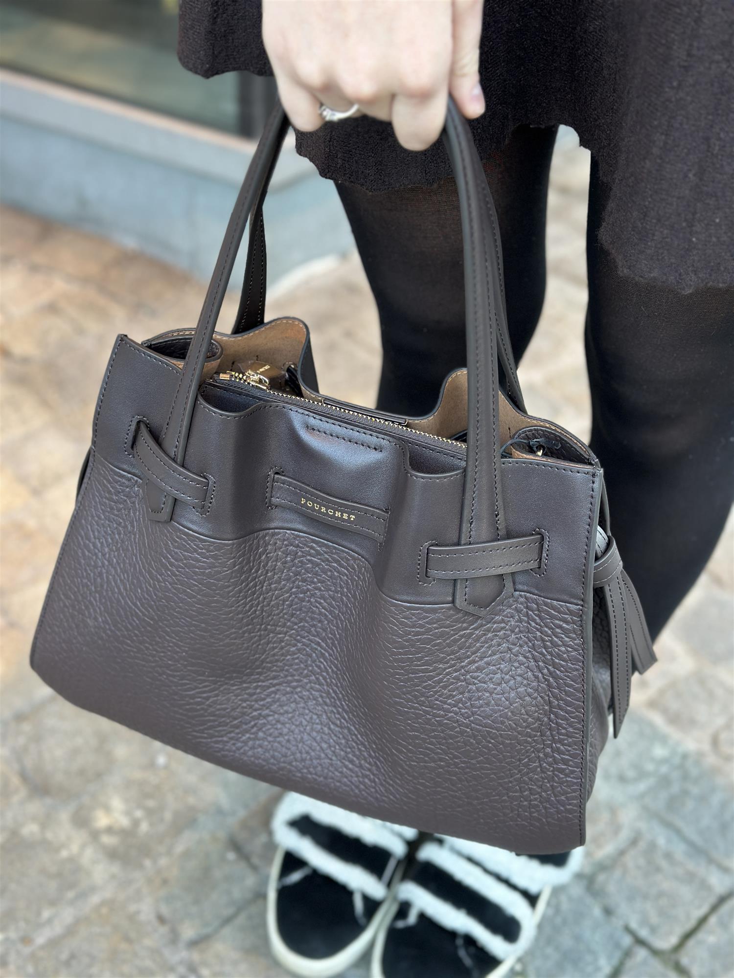 Blossom Large, Dark Brown