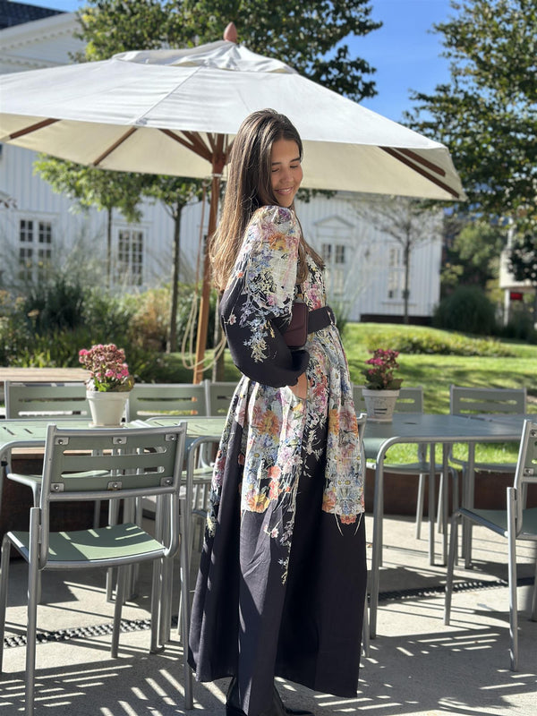 Flower Dress w/Mixed Buttons