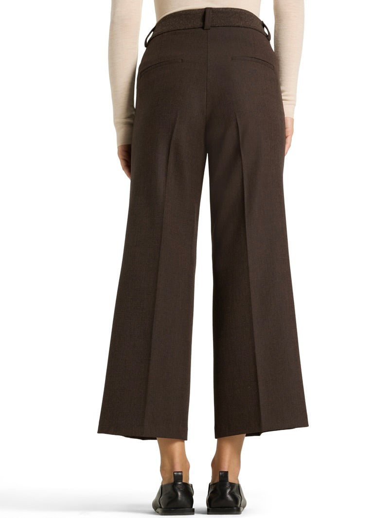California with materialmix, Brown