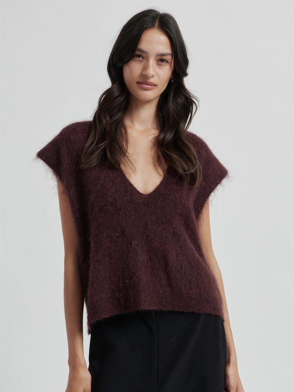 Camryn Knit Vest, Burgunder