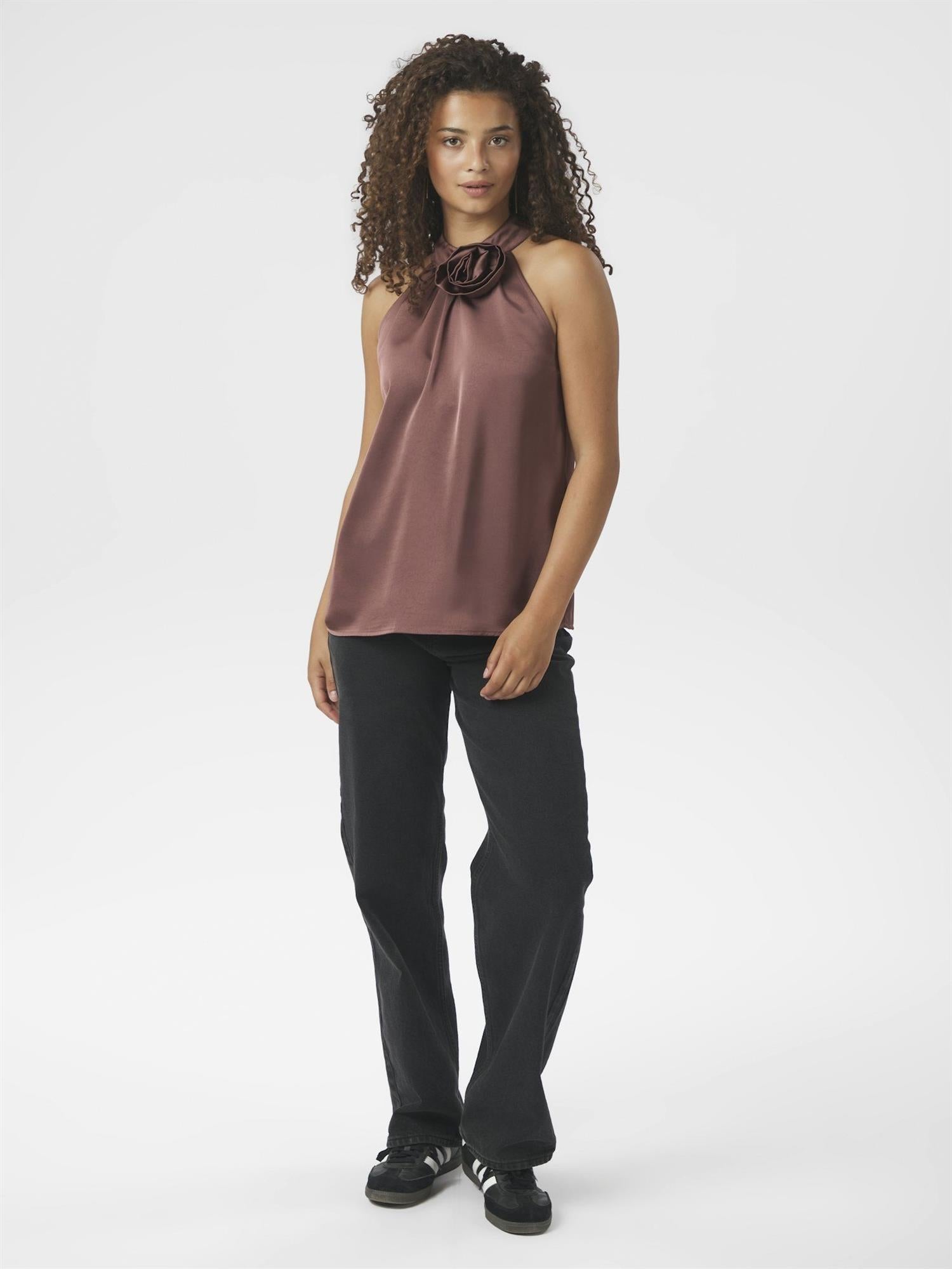 Rosette heavy Sateen Top, Dark Rose