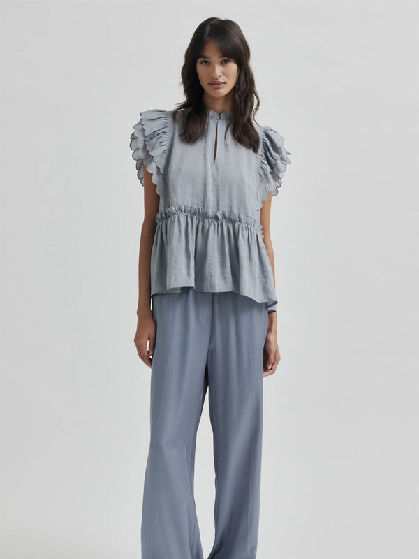 Terra Frill Top