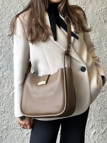 Liane, medium crossbody, Taupe